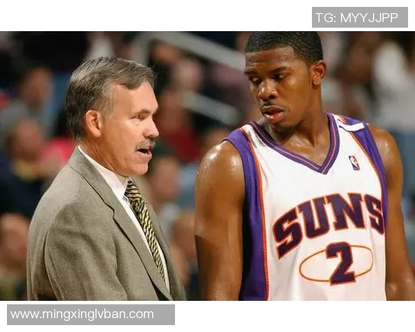 乔约翰逊与皮尔斯的巅峰对决谁才是真正的篮球传奇之争